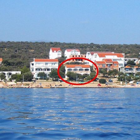 Apartments By The Sea Mandre, Pag - 8655 Kolan Exterior foto